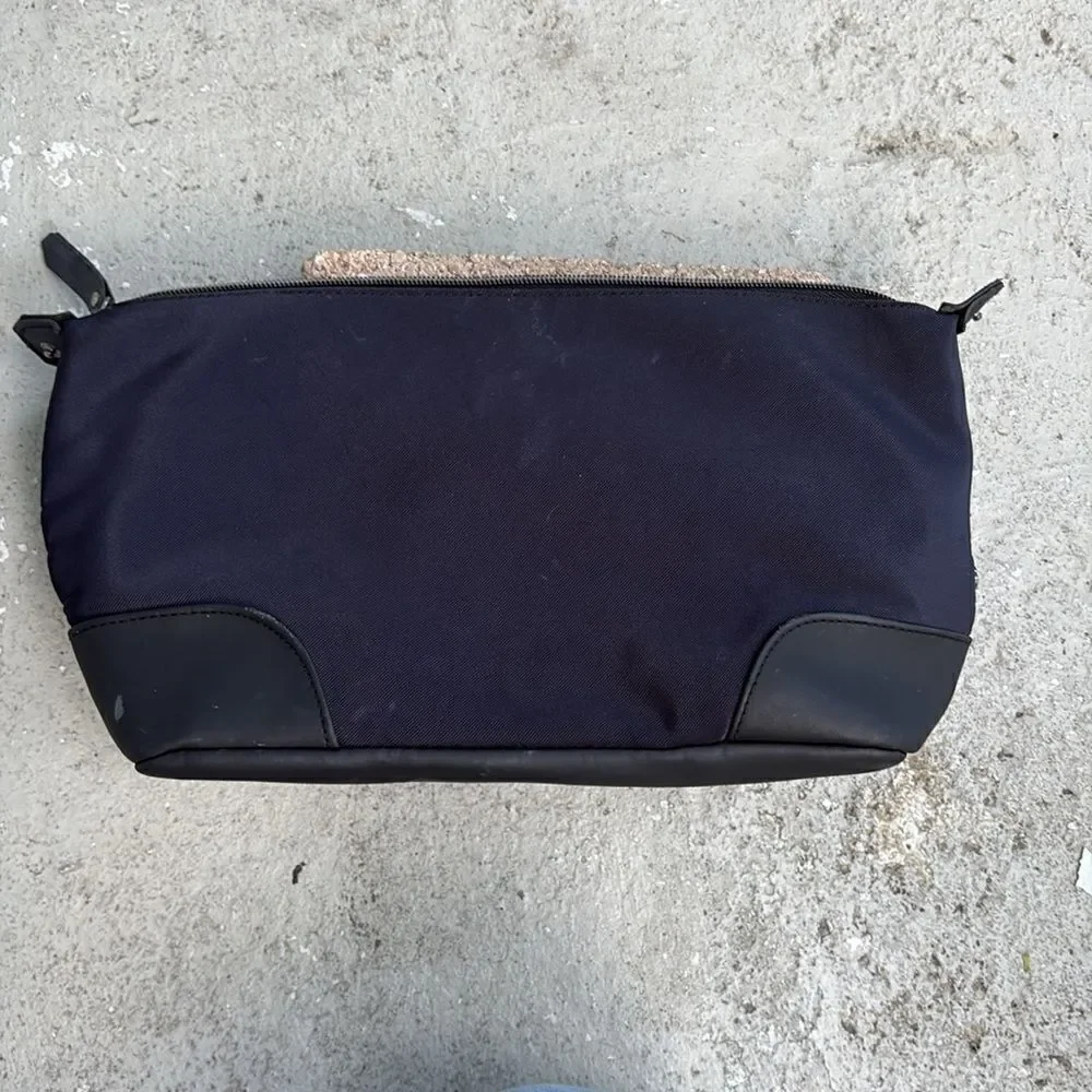 Burberry  Toiletry bag